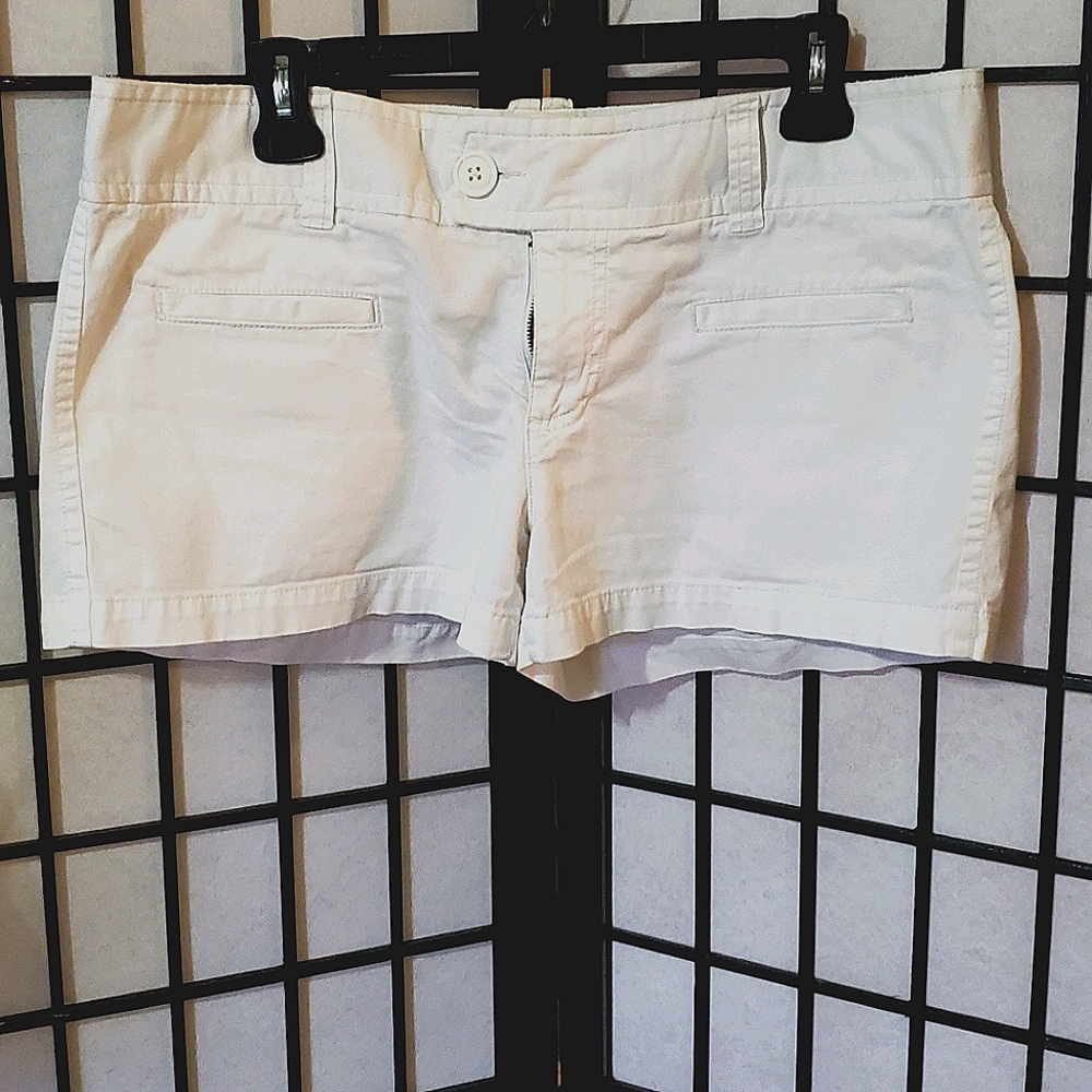 American Eagle White Shorts